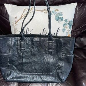Frye
Shoulder Bag New Side Pockets Shopper